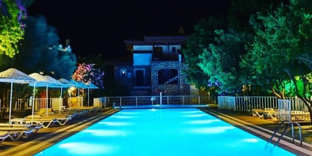 WhatsApp Image 2025-08-29 at 22.00.26 (1)